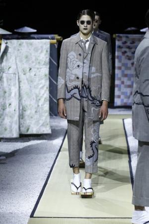 “ゲイシャ”、“フジヤマ”...…トム ブラウン的 ジャポニズムのススメ【2016春夏メンズ】