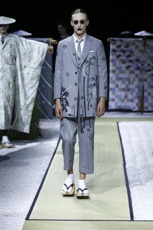 “ゲイシャ”、“フジヤマ”...…トム ブラウン的 ジャポニズムのススメ【2016春夏メンズ】