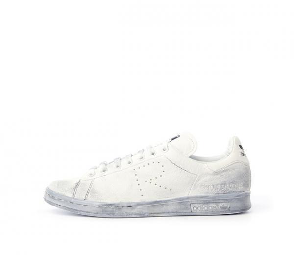 新型スタンスミスも登場「アディダス」×「ラフ・シモンズ」2016春夏コレクション