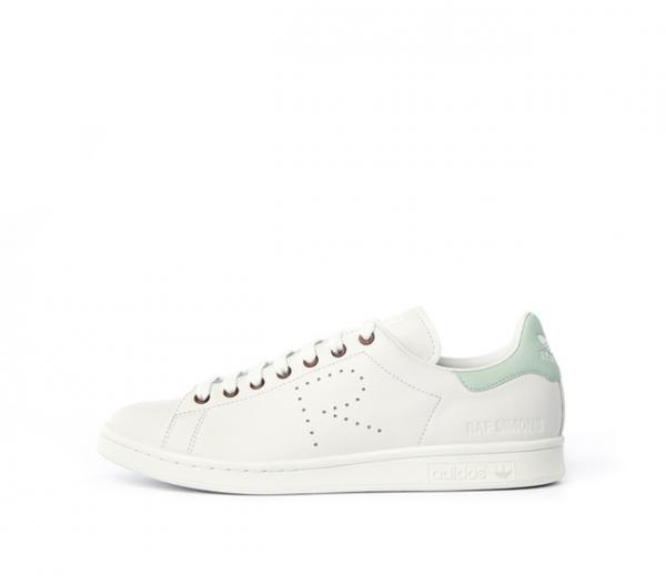 新型スタンスミスも登場「アディダス」×「ラフ・シモンズ」2016春夏コレクション