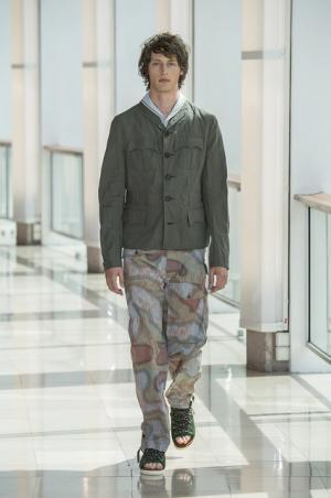 kolorの提案するテックなミリタリースタイル【2016春夏メンズ&amp;ウィメンズ】