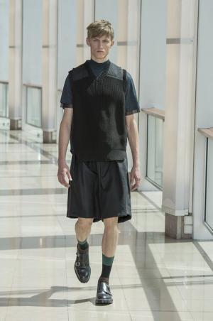 kolorの提案するテックなミリタリースタイル【2016春夏メンズ&amp;ウィメンズ】