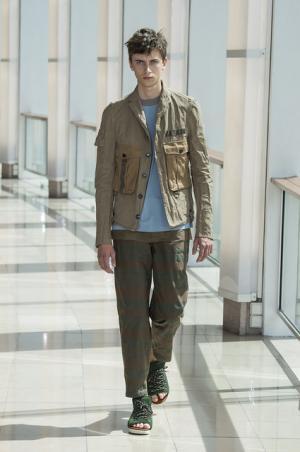 kolorの提案するテックなミリタリースタイル【2016春夏メンズ&amp;ウィメンズ】