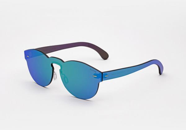 テンプルまで全てレンズ素材！サングラス「SUPER」からジョルジオ・モロダーとのコラボなど限定モデル発売