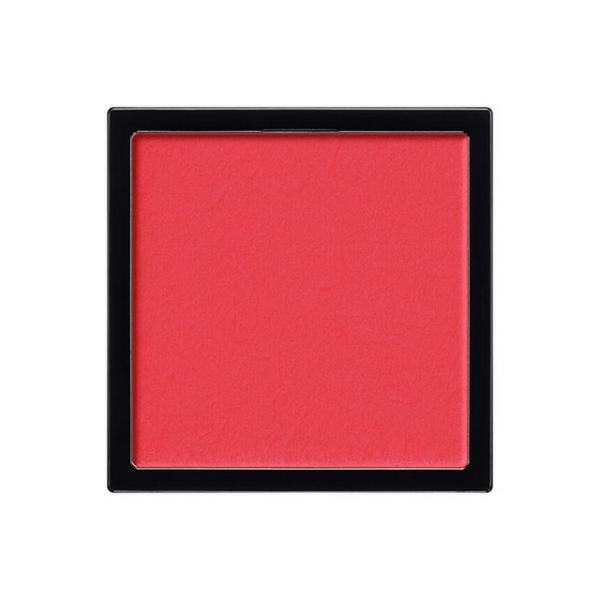 夏の目もとに“赤”の魔法。リゾートメイクの主役はレッドアイライン【FH BEAUTY STRATEGY vol.1 3/5】