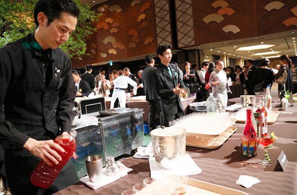 ホテルニューオータニの参加型カクテルコンペティション、今年のテーマは“粋”