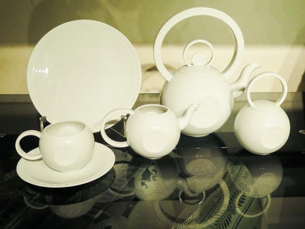 アジア初ヴェルサーチHOME旗艦店が銀座に上陸。限定&先行発売アイテムも