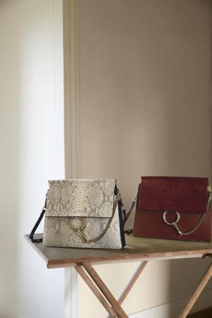 クロエが新宿伊勢丹でポップアップ、バッグコレクション「フェイ」15年秋の新作を展開