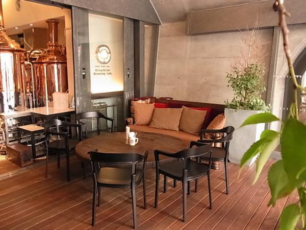 マーチエキュート神田万世橋の夏「ビアアーチ」開催、女子向け限定クラフトビールも登場