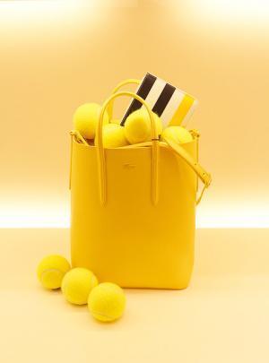 「ラコステ」のバッグ＆小物が今秋より本格上陸。「ゲンテン」扱うクイーポが展開