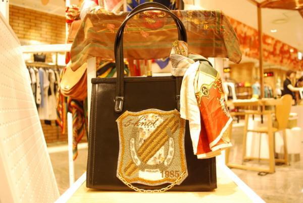 新宿伊勢丹が「大人女子のための夏休み」を提案。デジタルでも手仕事でも、自分だけのカスタムアイテムが作れるイベント開催