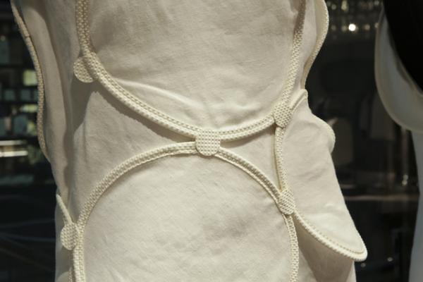 アーティストJUM NAKAO が見せるファッションの未来「テクノロジーが進化しても本質的なメッセージは変わらない」ーー【INTERVIEW】2/2