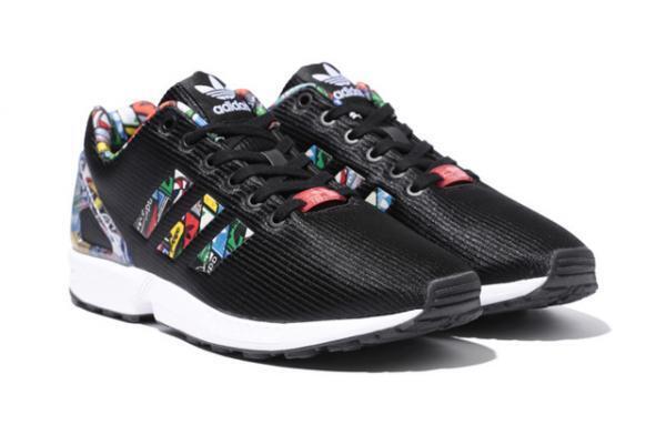 スタンスミスなど、アディダス名作シューズをコラージュ。「ZX FLUX」新作モデル