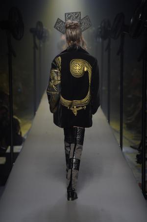 ブルターニュに染まったゴルチエ パリのマリン【2015-16秋冬クチュール】