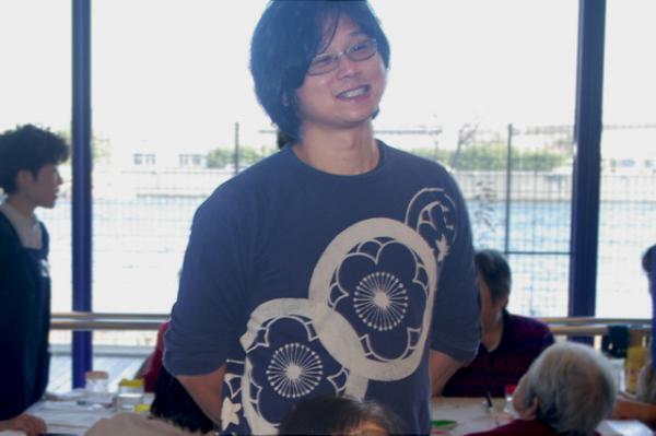 善光会サンタフェガーデンヒルズの夏祭りで能の上演。大巻伸嗣によるアートのワークショップも