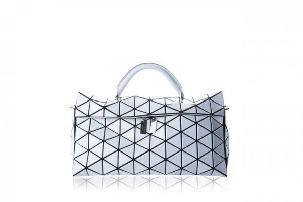 BAOBAOコレクター、ミッツ・マングローブ「バッグだけは裏切らない」【INTERVIEW】