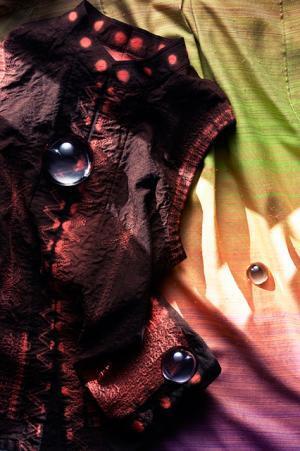 イッセイミヤケ主催、日本での素材作りを伝える「テキスタイル展」が大阪で開催