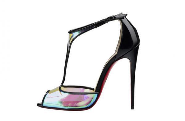 ルブタンが西武渋谷店に新店舗をオープン。15-16AWの限定シューズも登場