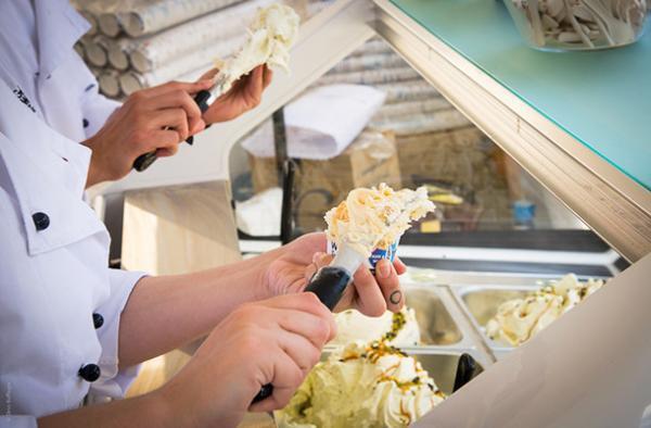 「ジェラートワールドツアー」が日本初上陸、職人の手作りジェラート16種が登場