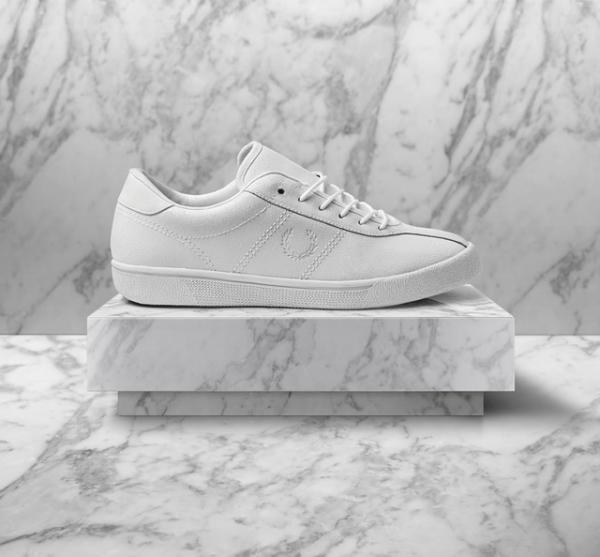 フレッドペリーが80年代のテニスシューズを復刻。オールホワイト＆オールレザー