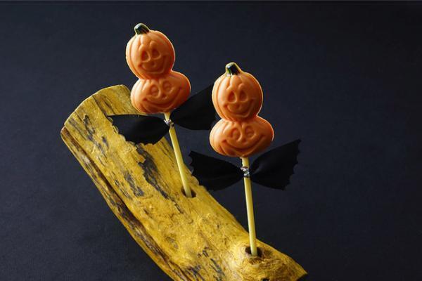 鮮やかな“スカル”が登場！セレブ御用達・高級老舗チョコ店のハロウィン新作