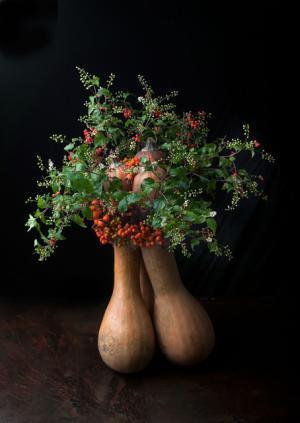 ニコライ・バーグマン、展覧会「伝統花伝」を6年ぶりシャングリ・ラ ホテル東京で開催