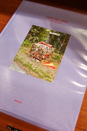 ズッカの写真展「TRAVEL WITH ZUCCa」開催中。写真家・小浪次郎がベルリンを撮る