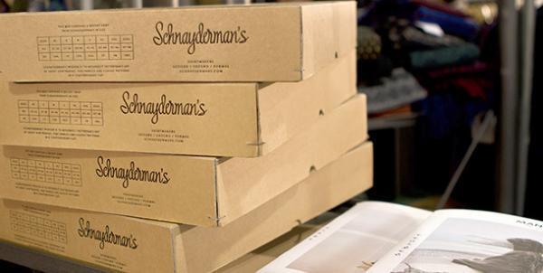 スティーブン アラン×シュナイダーマンがコラボ。アウターにも使えるオーバーシャツ発売