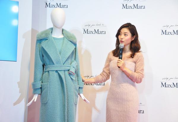 石原さとみ、Max Mara青山店リニューアル記念イベントに出席。アンバサダー就任は「挑戦だった」