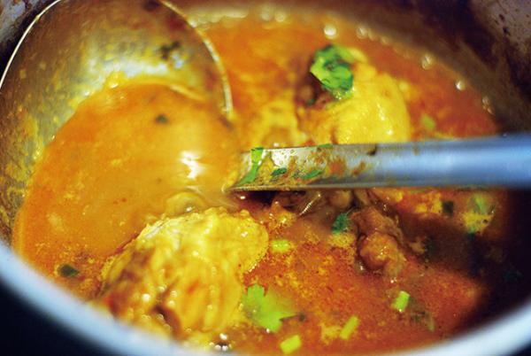 「青山カレーフェスティバル」で刺激的な秋。国際連合大学前で今週末開催