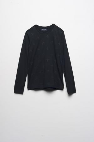 ヨウジヤマモト×サンリオ「キティーズ（ki◇◇y’s）」2015-16秋冬コレクションを発表