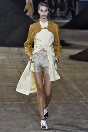 祝10周年！ 3.1 フィリップ リムは、よりリアルな日常のラグジュアリー【2016春夏】