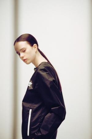 「adidas Originals by HYKE」第2弾発表。世界先行発売イベントが国内4店舗で開催