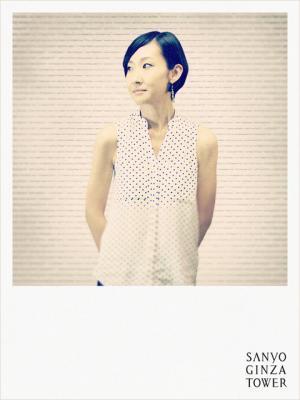 新旗艦店「三陽銀座タワー」、チームラボによる“人に反応する鏡のサイネージ”導入