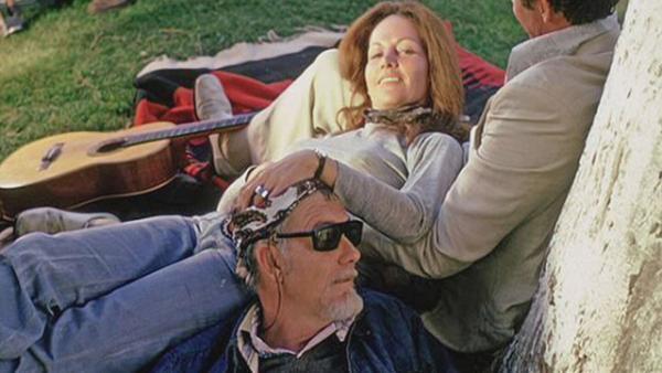 鬼軍曹サム・ペキンパーの素顔描く映画公開、タカヒロミヤシタザソロイスト.が記念Tシャツ発売