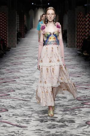 【ルック】グッチ2016春夏ウィメンズコレクション