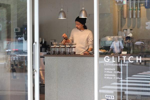 厳選ロースターカフェ7店舗が集結、“コーヒー飲み比べ”イベントが神田錦町で開催