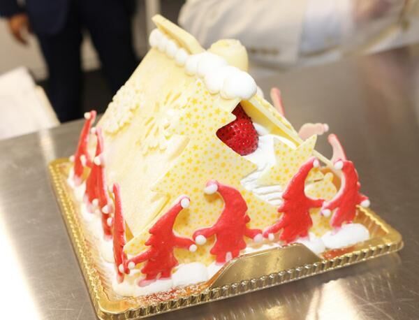 三越日本橋本店の15年クリスマスケーキ