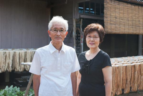 黄八丈「八丈島の自然と歴史が刻まれた染織」山下芙美子さん＆誉さんに会いに。前編【ENcounter vol.1】