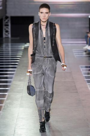 【ルック】ルイ・ヴィトン2016春夏ウィメンズコレクション