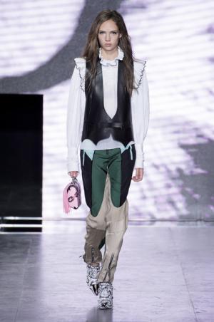 【ルック】ルイ・ヴィトン2016春夏ウィメンズコレクション