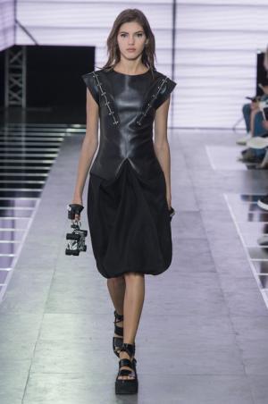 【ルック】ルイ・ヴィトン2016春夏ウィメンズコレクション