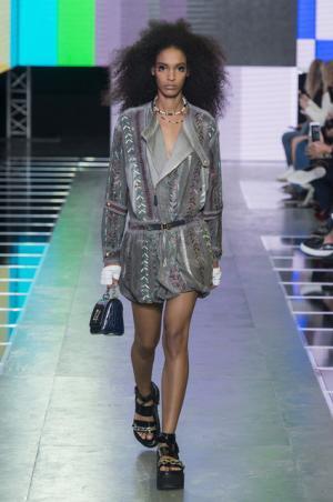 【ルック】ルイ・ヴィトン2016春夏ウィメンズコレクション