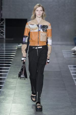 【ルック】ルイ・ヴィトン2016春夏ウィメンズコレクション