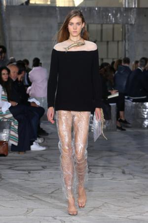 【ルック】ロエベ16SSウィメンズコレクション