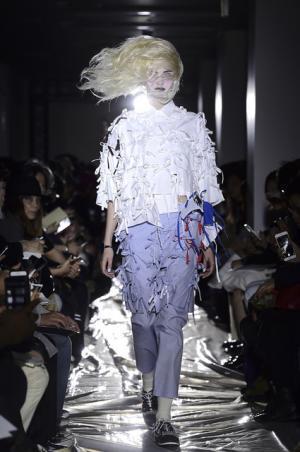 結ぶ、繋ぐ、重ねる、ファセッタズムが見せた新たな”一面”【16SSウィメンズ】