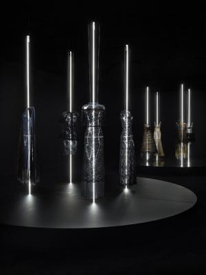 シャネルの創造性に触れる展覧会開催。菊地凛子やリリー＝ローズ デップらも来場