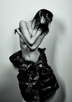 スティーブン・マイゼル、ブルース・ウェーバーなど著名写真家が参加。モンクレールのフォトアートイベント「ART FOR LOVE」