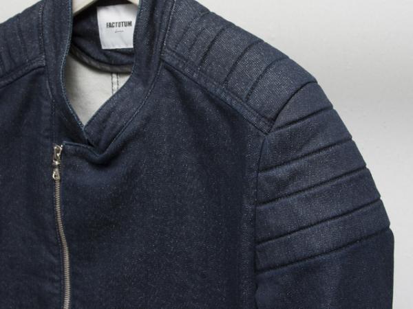 ファクトタムが設立当初から協業する岡山デニムとパターンオーダー会を開催。アーカイブデニムや限定アイテムの販売