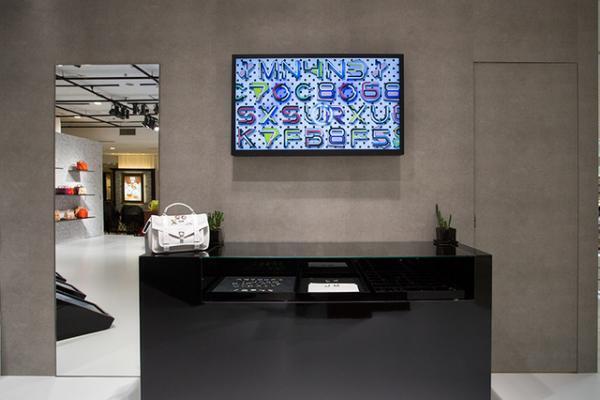 プロエンザ スクーラーのデザイナー２人が来日。新宿伊勢丹のポップアップでチームラボとコラボ